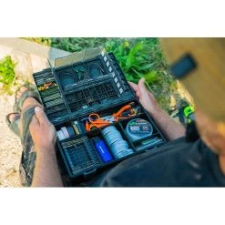 BOÎTE À ACCESSOIRES FOX MEDIUM TACKLE BOX 18 BOÎTE À ACCESSOIRES FOX MEDIUM TACKLE BOX -Carpe Fox Magasin boite a accessoires fox medium tackle box z 2608 260861 7