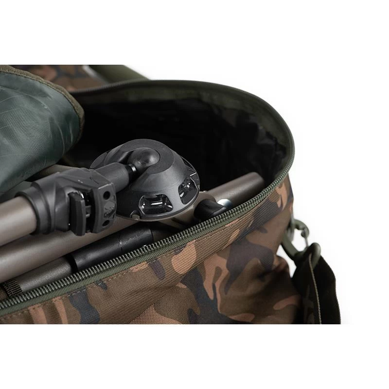 SAC À LEVEL CHAIR FOX CAMOLITE LARGE CHAIR BAG FITS SUPA DELUXE AND R3 10 SAC À LEVEL CHAIR FOX CAMOLITE LARGE CHAIR BAG FITS SUPA DELUXE AND R3 – Image 8