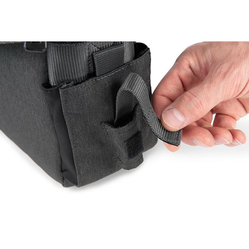 SAC BANDOULIÈRE FOX RAGE STREET FIGHTER MESSENGER BAG 13 SAC BANDOULIÈRE FOX RAGE STREET FIGHTER MESSENGER BAG – Image 11