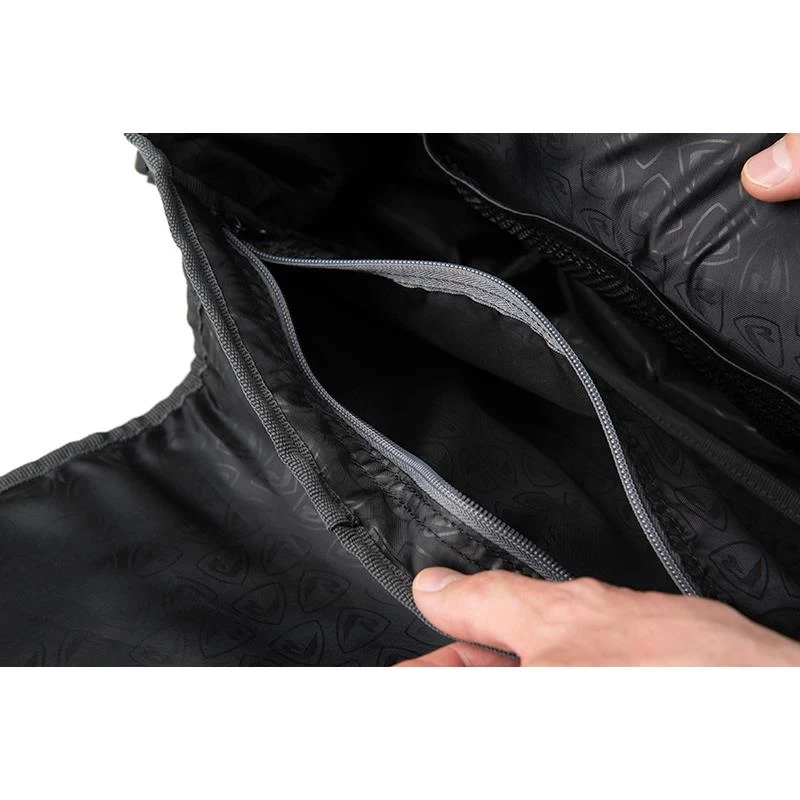 SAC BANDOULIÈRE FOX RAGE STREET FIGHTER MESSENGER BAG 10 SAC BANDOULIÈRE FOX RAGE STREET FIGHTER MESSENGER BAG – Image 8