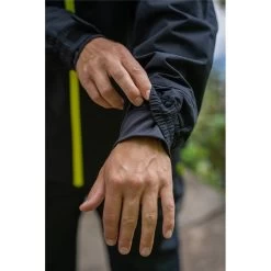 VESTE HOMME FOX MATRIX 10K WATERPROOF JACKET - NOIR -Carpe Fox Magasin veste homme fox matrix 10k waterproof jacket noir z 2611 261113 18